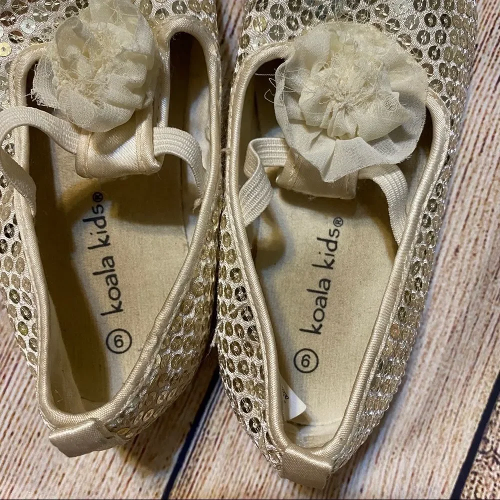 Koala kids  Toddler girls gold sparkly dress shoes